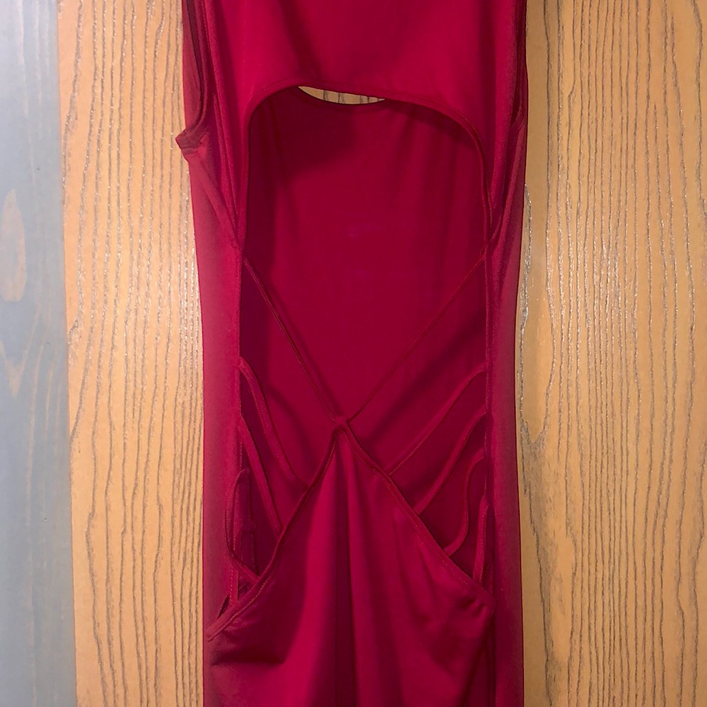 Super cut out back red dress
